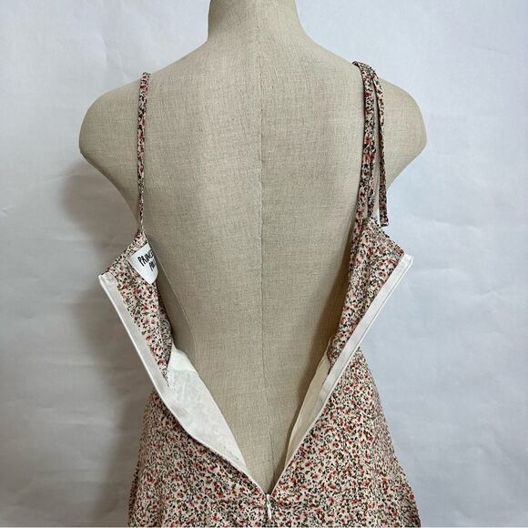 Princess Polly Ditzy Floral Romper 403 - Picture 3 of 5